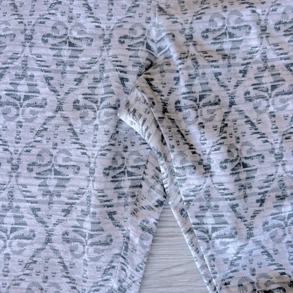 AMERICAN EAGLE hi-rise super soft leggings size M - Picture 7 of 14